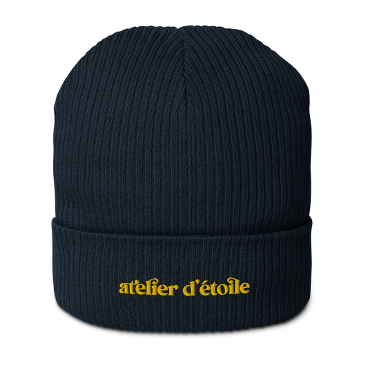 Organic ribbed logo beanie